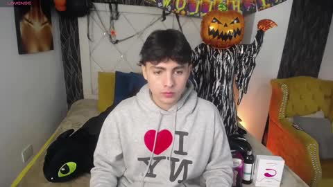 Snapshot of samu_foxxx chatting on October 2025 08:09:02 PM SAMU online show from October 2025 08:09:02 PM