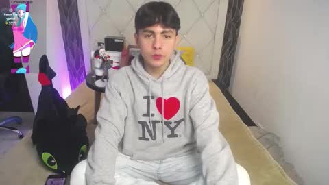 Snapshot of samu_foxxx chatting on November 2025 08:20:01 PM SAMU online show from November 2025 08:20:01 PM