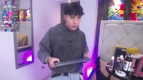 Snapshot of samu_foxxx chatting on November 2025 10:30:02 PM SAMU online show from November 2025 10:30:02 PM