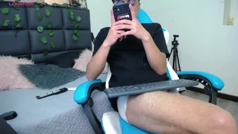 samuel_dark online show from April 2026 01:38:01 AM