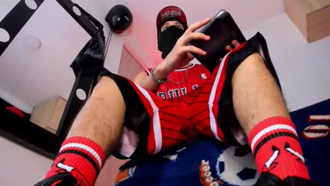   online show from February 2026 03:27:02 AM