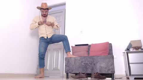  Samuel Coopper  online show from December 2025 04:25:01 PM