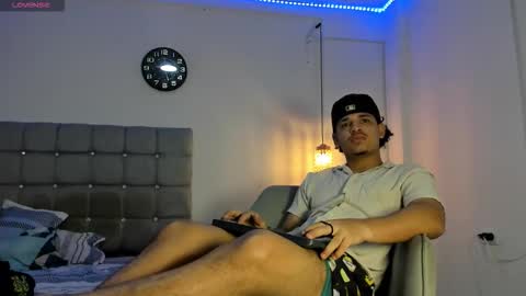 samxx_muscle online show from October 2025 02:37:01 PM