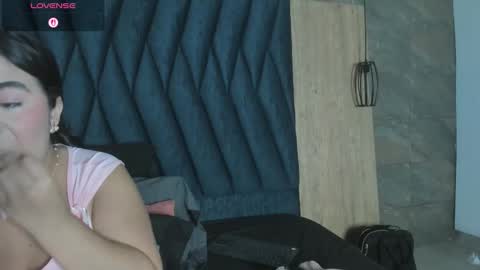 S A M Y  G R E Y  online show from November 2025 03:05:01 AM