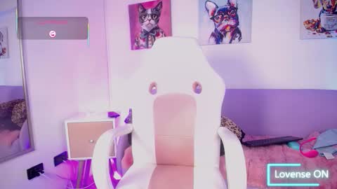 Snapshot of samy_jhomson chatting on December 2025 04:28:02 AM Sammy online show from December 2025 04:28:02 AM