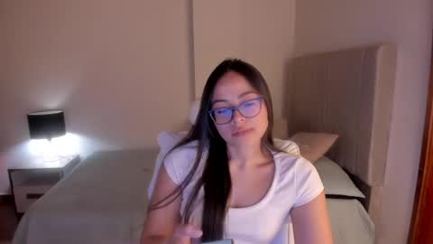 Samy online show from June 2026 10:34:01 PM