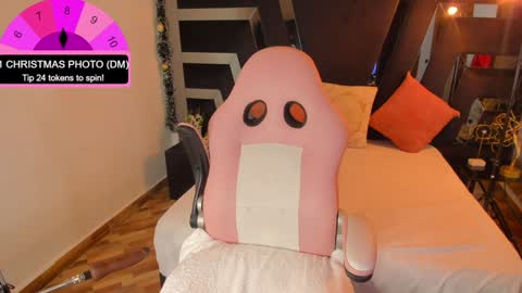 Snapshot of samy_ross_ chatting on December 2024 03:07:01 AM Find me at when im offline here. online show from December 2024 03:07:01 AM