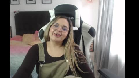 samy_vsn online show from March 2025 06:30:01 PM