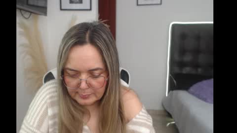 samy_vsn online show from September 2025 07:47:02 PM