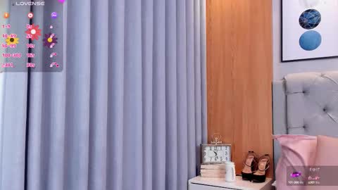 Samy Bennet online show from September 2025 04:19:01 PM