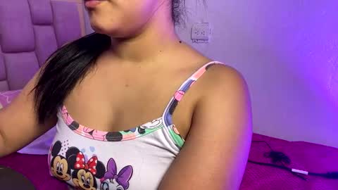 Snapshot of samyrosss6 chatting on November 2025 10:52:01 PM Samy online show from November 2025 10:52:01 PM