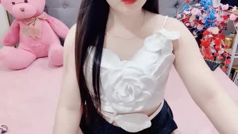 sanami_sian_ online show from March 2026 01:23:01 AM