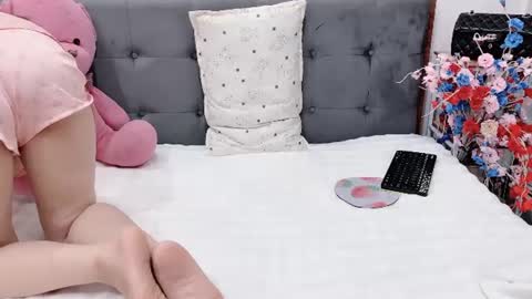 Snapshot of sanami_sian_ chatting on June 2026 01:24:02 PM sanami_sian_ online show from June 2026 01:24:02 PM
