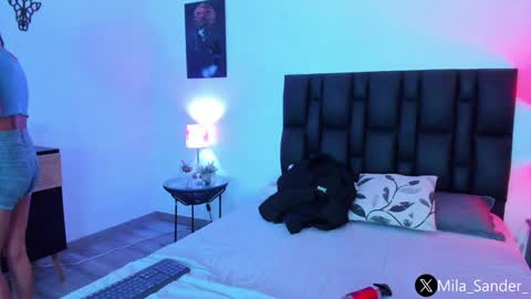 Snapshot of sander_mila chatting on December 2024 03:46:02 PM MilaSander online show from December 2024 03:46:02 PM