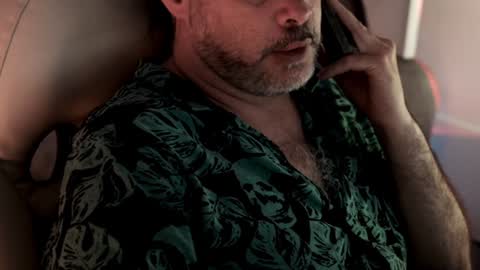 Snapshot of sanders_white chatting on January 2025 01:04:01 AM Sanders online show from January 2025 01:04:01 AM