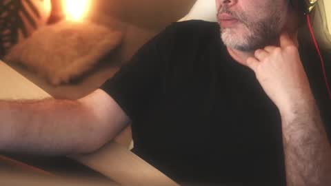 Snapshot of sanders_white chatting on March 2025 05:02:01 AM Sanders online show from March 2025 05:02:01 AM