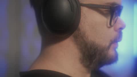 Sanders online show from March 2026 04:31:01 AM