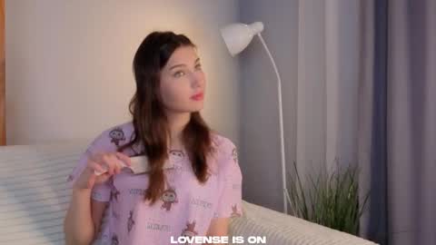 Isabel but you can call me Bella online show from December 2025 01:36:01 AM