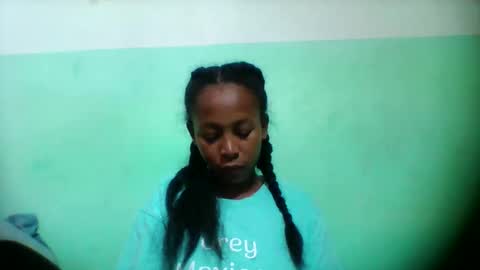 sandra1253099 online show from November 2025 06:28:01 AM