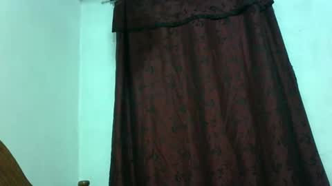 sandra online show from December 2025 06:59:02 PM