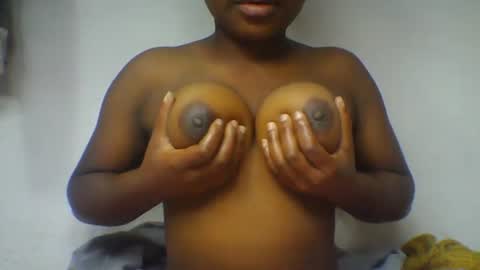 Snapshot of sandraalyd chatting on July 2026 03:44:01 AM sandraalyd online show from July 2026 03:44:01 AM
