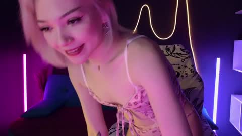 Snapshot of sandraboyl chatting on February 2025 11:12:02 AM Sandy online show from February 2025 11:12:02 AM