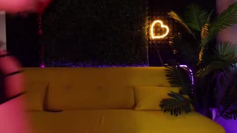 Snapshot of sandraboyl chatting on March 2025 11:18:01 AM Sandy online show from March 2025 11:18:01 AM