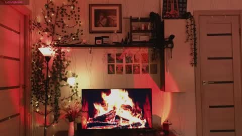 Sandy  online show from April 2026 01:36:01 AM