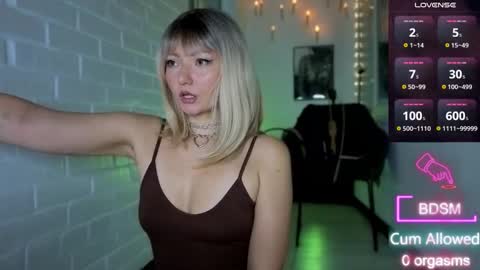 Snapshot of sandralawrence chatting on October 2025 09:12:02 PM Schedule uploadedTake a look on NEW showAnd 2 Secret shows this month See youhope often online show from October 2025 09:12:02 PM