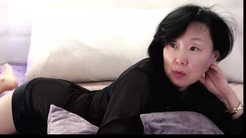 Sandra online show from January 2025 12:48:01 PM