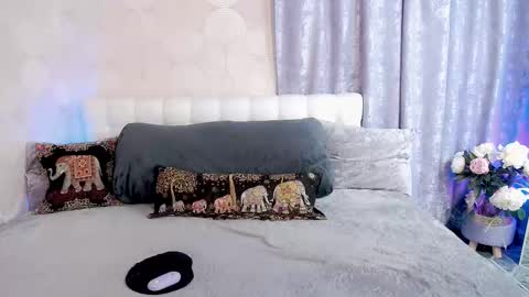 Sandra online show from September 2025 09:20:02 AM