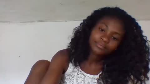 Snapshot of sandricaaa chatting on December 2025 12:05:01 AM sandricaaa online show from December 2025 12:05:01 AM