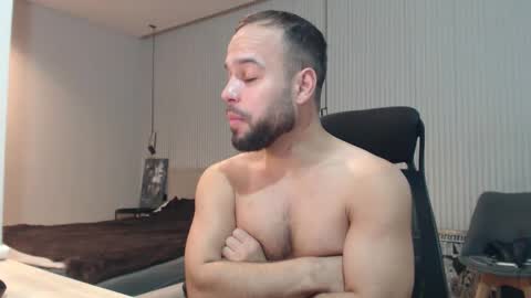 DeAlex online show from November 2025 09:33:02 AM