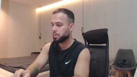 DeAlex online show from November 2025 10:37:02 AM