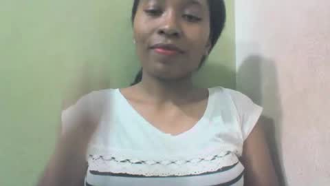 sandy735579 online show from April 2026 05:03:02 AM