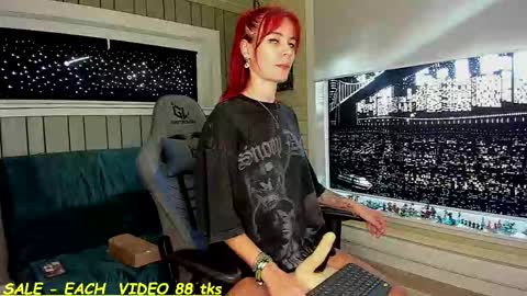 Sandy and Chris online show from September 2025 10:16:02 AM