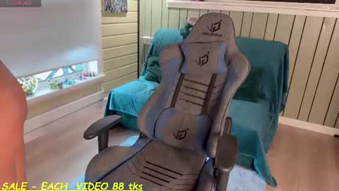 Sandy and Chris online show from July 2026 06:29:01 AM