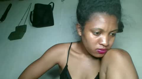 Snapshot of sanelie09 chatting on November 2025 10:23:01 PM sanelie09 online show from November 2025 10:23:01 PM