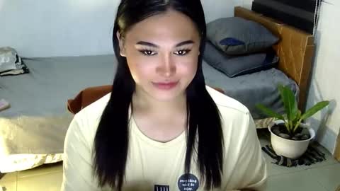 Snapshot of sangre_danaya chatting on September 2025 05:48:01 PM DANAYA online show from September 2025 05:48:01 PM