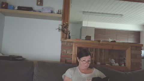 sanroom online show from October 2025 03:24:02 PM