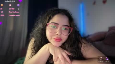 Snapshot of sansaleya69 chatting on June 2026 02:10:02 AM sansaleya online show from June 2026 02:10:02 AM