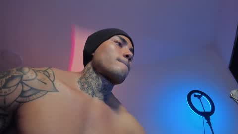 Snapshot of santi__ferrer chatting on December 2025 01:33:01 AM Santi Ferrer online show from December 2025 01:33:01 AM