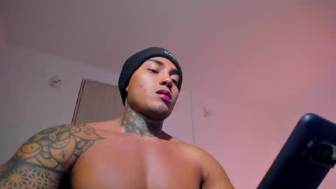 Snapshot of santi__ferrer chatting on May 2026 02:19:02 AM Santi Ferrer online show from May 2026 02:19:02 AM
