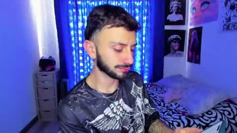 Santi online show from April 2026 05:50:02 PM