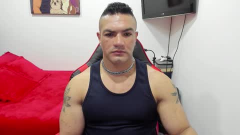 santi_pastori online show from November 2025 12:25:01 PM