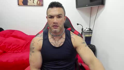 santi_pastori online show from December 2025 09:53:01 PM
