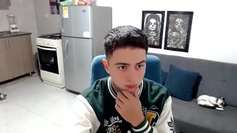 Snapshot of santi_ss chatting on January 2026 02:47:02 AM santi_ss online show from January 2026 02:47:02 AM