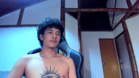 santi_twink19 online show from February 2026 05:40:02 AM