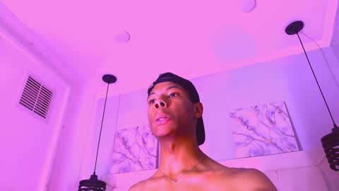 Santiiiiii  online show from March 2026 06:15:02 PM