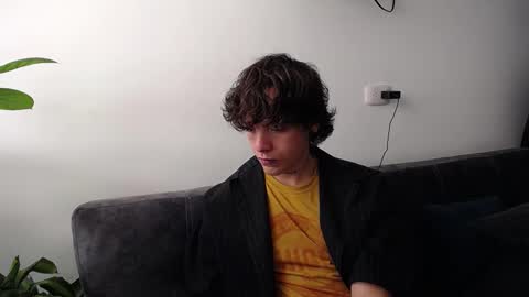 Snapshot of santii_rose chatting on March 2025 03:07:02 PM Santii online show from March 2025 03:07:02 PM